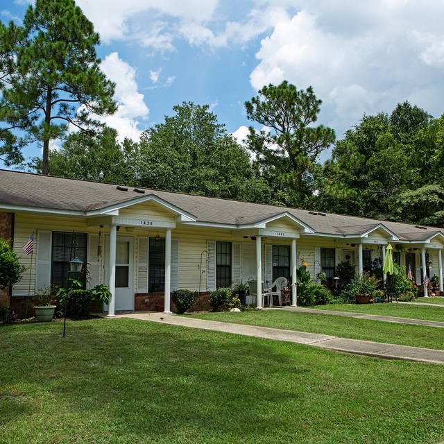 Royal American Properties Crestview Crestview Fl