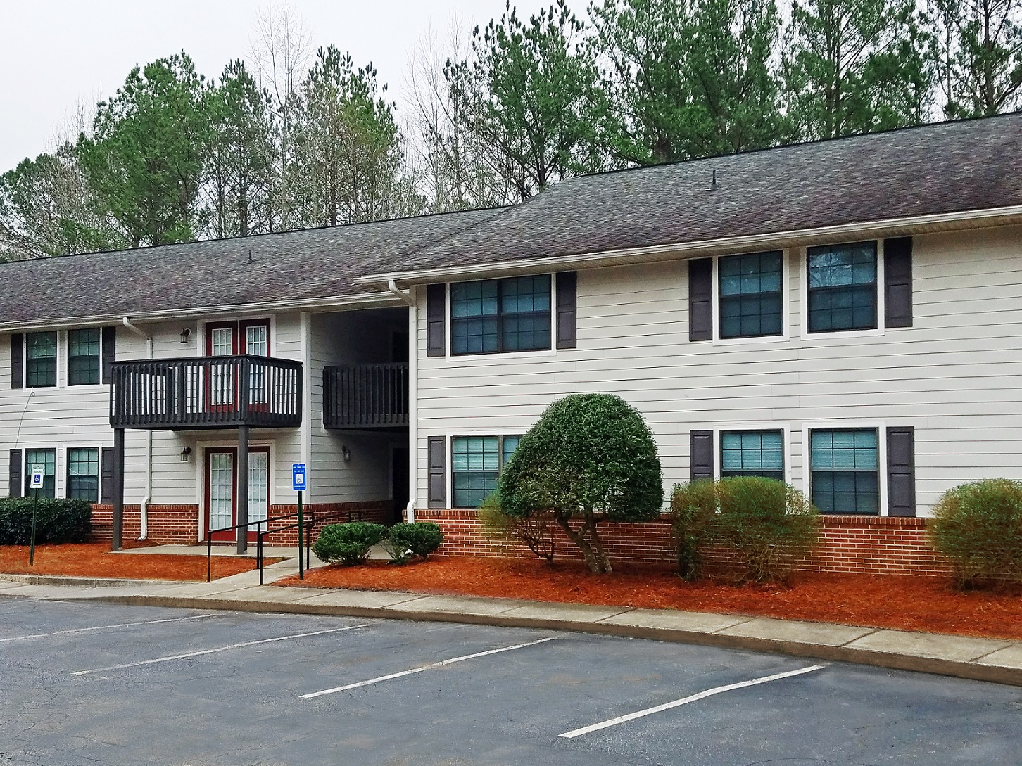 Royal American Properties Pines By The Creek Newnan Ga
