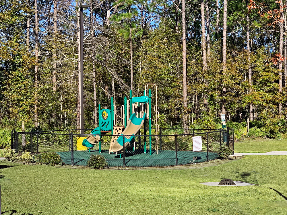 Royal American Properties Royal Oaks Apartments Hinesville Ga